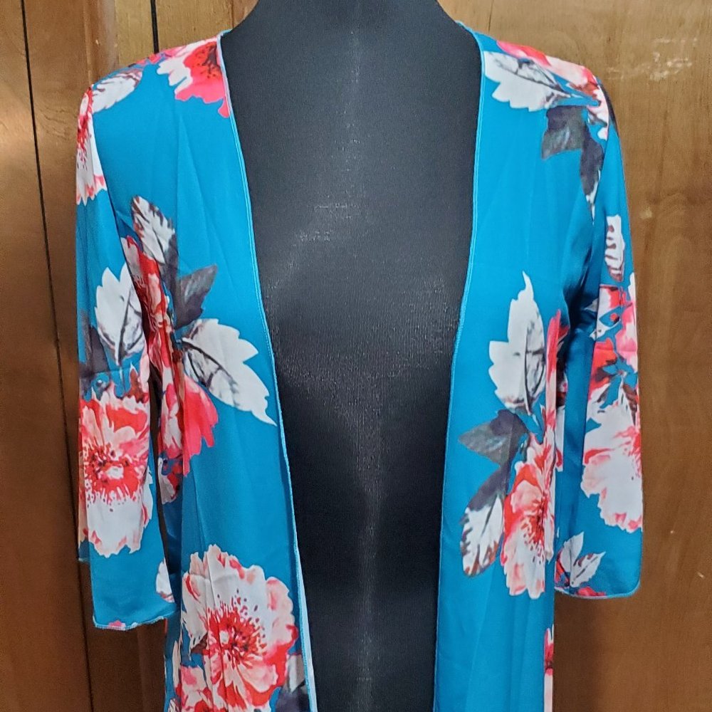 Women's Light Kimono Style Over Jacket Blouse